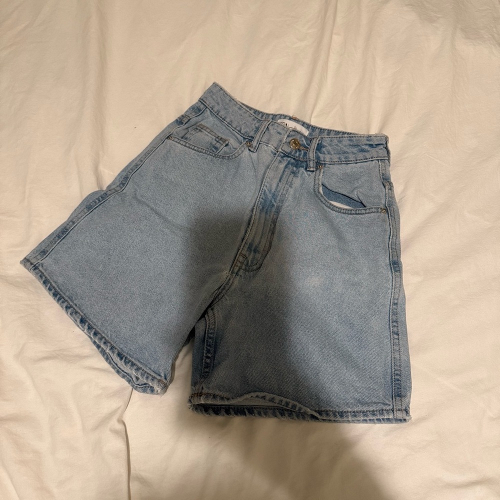 ZARA Casual Light Blue Denim Shorts jeans
